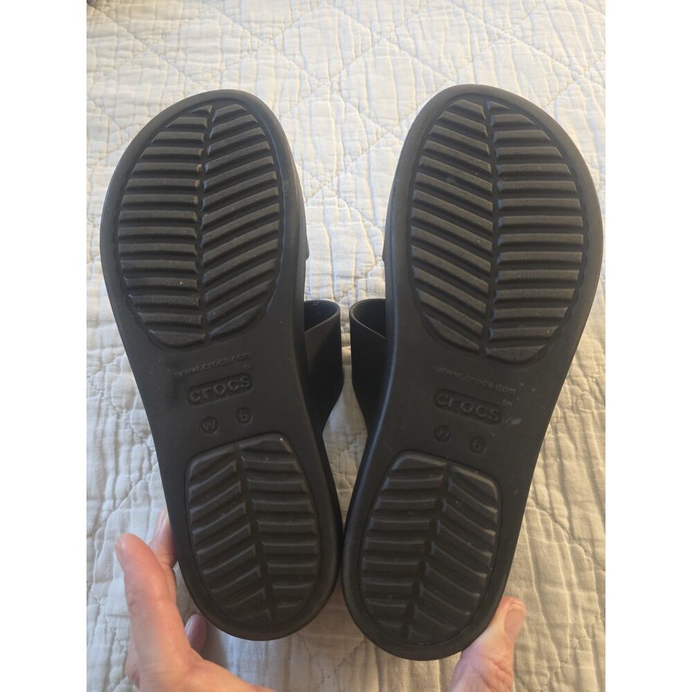 Crocs Womens Brooklyn Buckle Black Double Strap Wedge Slide Sandals Size 6 heel - Picture 8 of 15